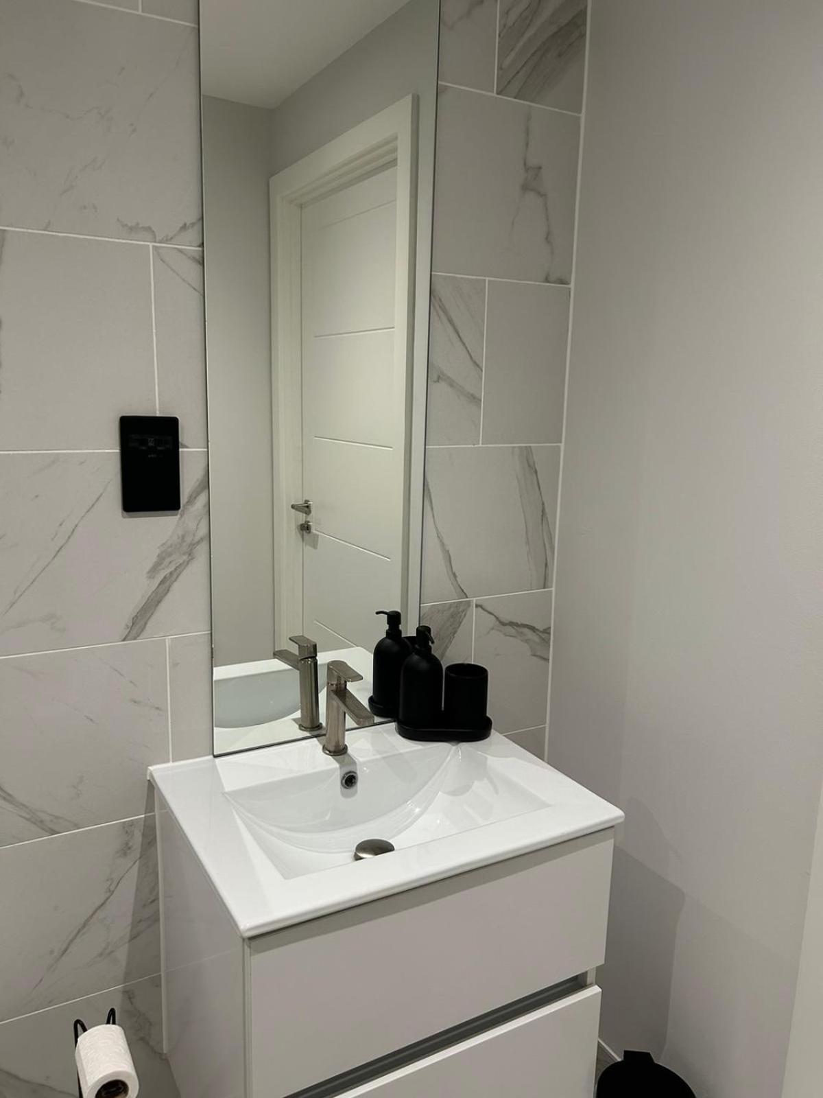 Apartament 2 Bed 2 Bath In Digbeth Birmingham Zewnętrze zdjęcie